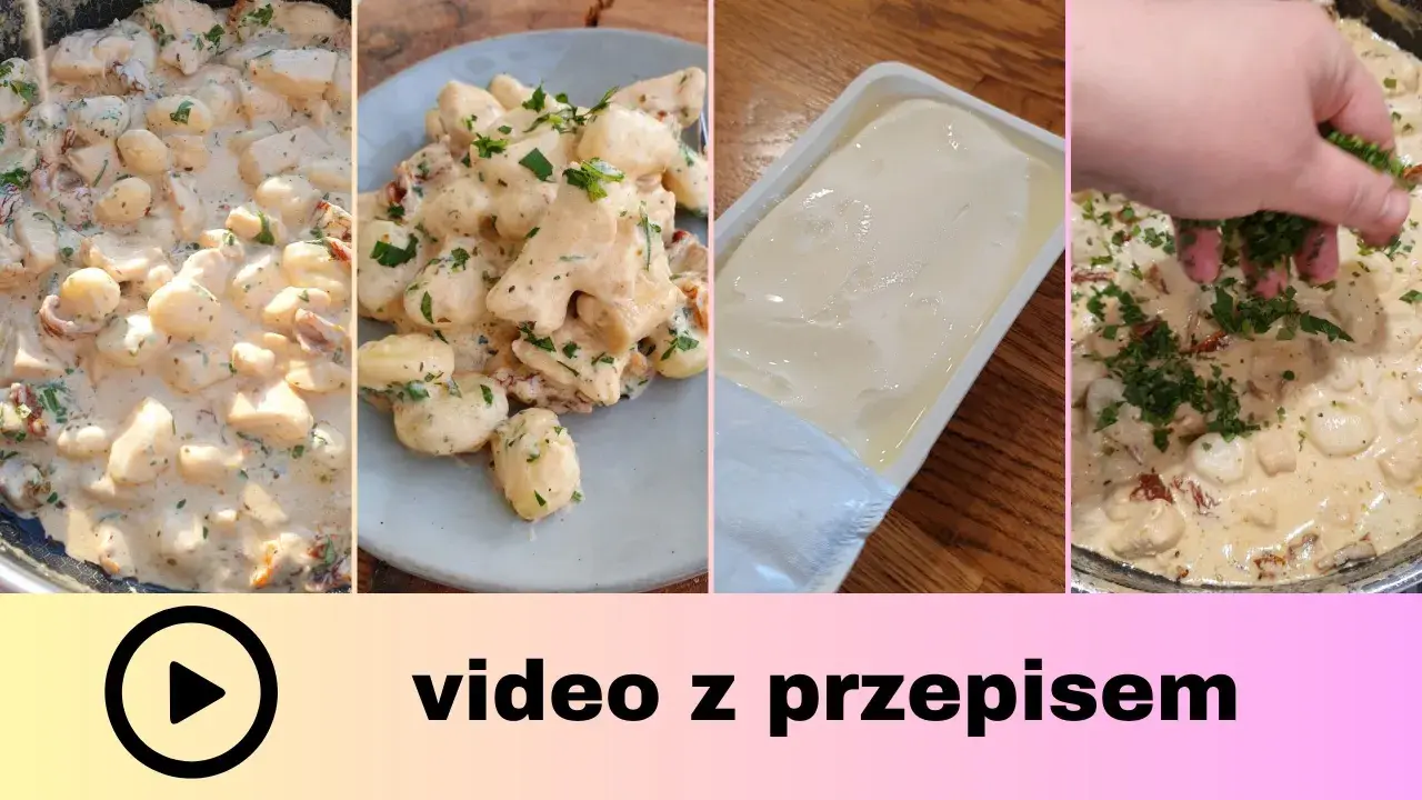 Kremowe gnocchi z kurczakiem i suszonymi pomidorami, posypane świeżą natką pietruszki. Pyszny przepis na obiad.